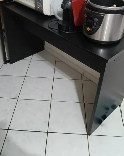 Vende- se mesa de escritório