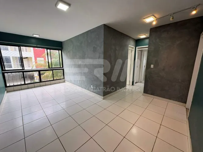 Aluga-se apartamento no Condominio Tropical na Cohama, 1º andar