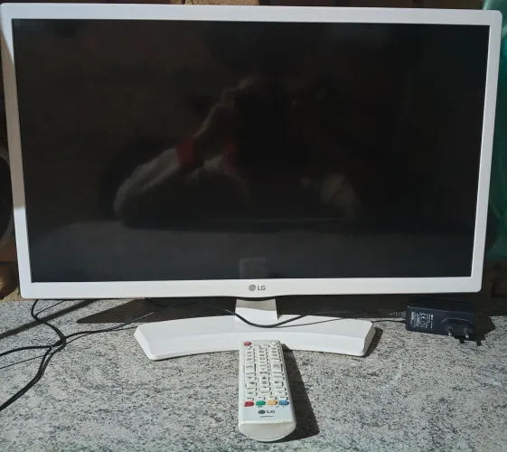 Tv 24" LG