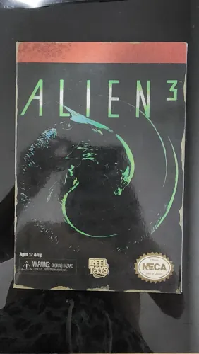 FIGURA NECA ALIEN 