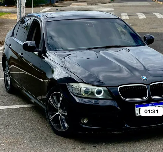 BMW 320I A 2012