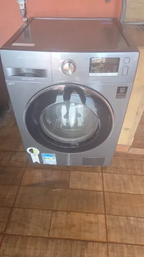 Lava e seca Samsung