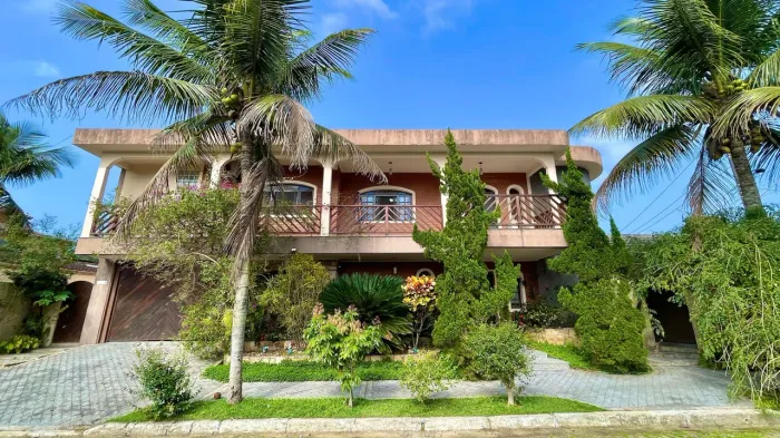 Casa à venda, em condomínio | QVista Inteligência Imobiliária Guarujá