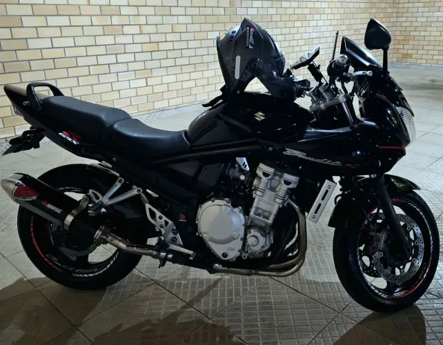 SUZUKI BANDIT S 650cc injetada