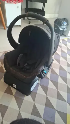Carrinho de bebê Moisés