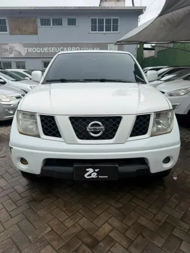Nissan Frontier XE CD 4X4 2.5 TB Diesel 2013