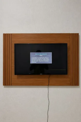 TV Samsung 32' Polegadas C/Borda infinita