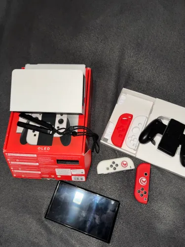 NINTENDO SWITCH OLED DESBLOQUEADO