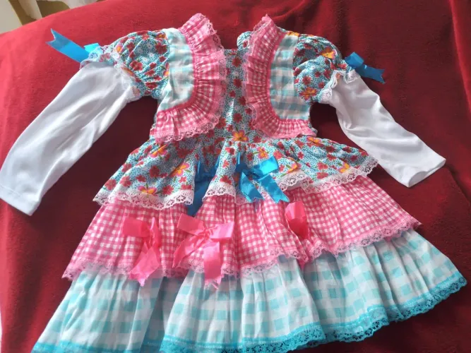 Vestido de quadrilha Tamanho 2 