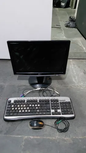 Kit Teclado, Mouse e Monitor
