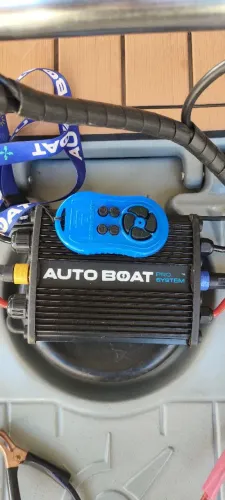 Autobot com âncora 