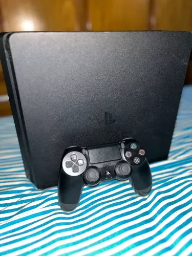 PlayStation 4 Slim 500Gb 1 Controle