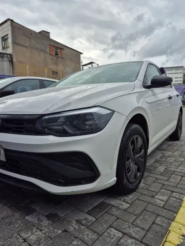 Alugo Polo track 1.0 para uber/pop/InDriver