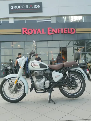 CLASSIC 350cc - 2024 - Clóvis