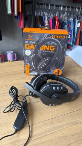 Headphone gaming preto Kabom