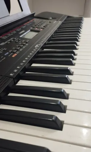 Teclado Yamaha | PSR - E263 | OFERTA 600$