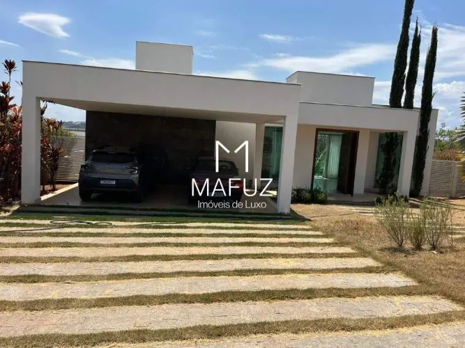 Casa em condomínio à venda, 5 quartos, 2 suítes, 4 vagas, Condomínio Encanto da Lagoa - La