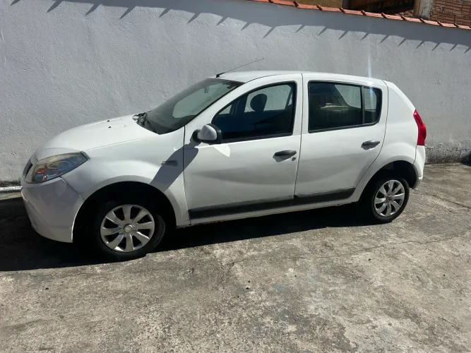 Renault Sandero Expression Hi-flex 1.6 8V 5P 2011