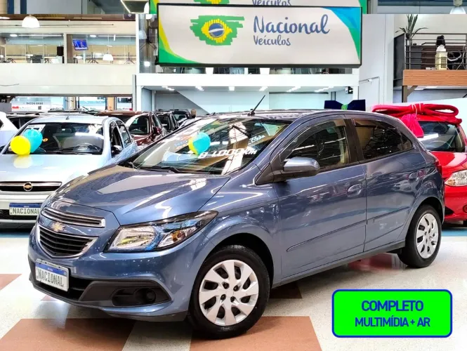 Chevrolet Onix Hatch LT 1.4 8V Flex Power Mec. 4P 2015