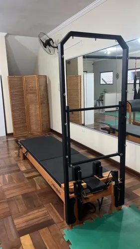 Equipamentos de Pilates - Barrel e Reformer Tower