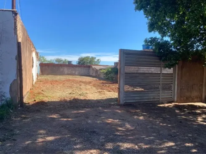 Terreno no Jd das Perdizes