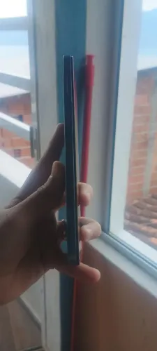 Vendo meu celular por 400 reais motivo vou comprar outro, ótimo estado