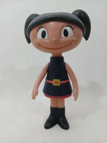 Boneca em.vinil Show da Luna Medindo 22cm