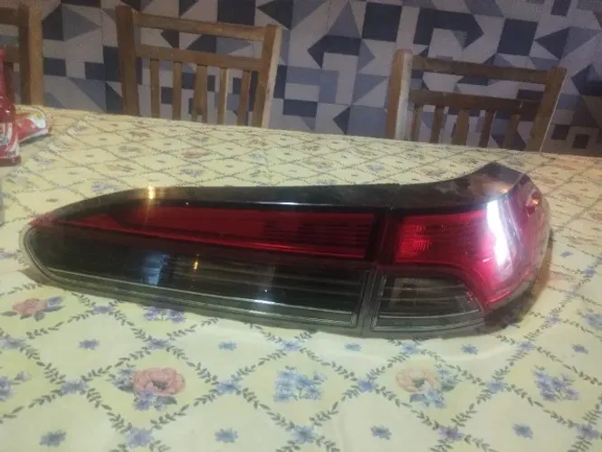 Lanterna traseira Original Toyota Corolla Cross 2025 - Oportunidade!