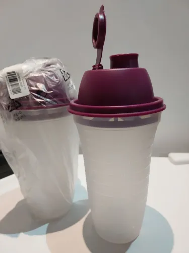 Quick Shake tupperware 500ml tampa cor uva