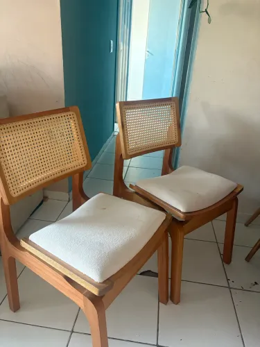 Cadeira madeira maciça