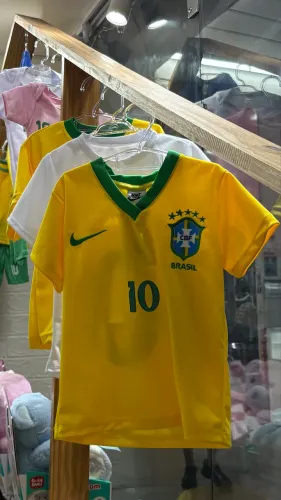 Camisa Infantil Brasil Bordada