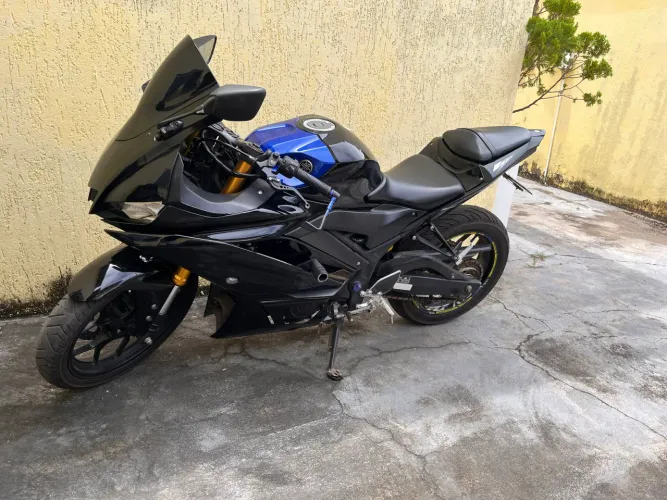 Vende-se R3 Monster Exclusiva