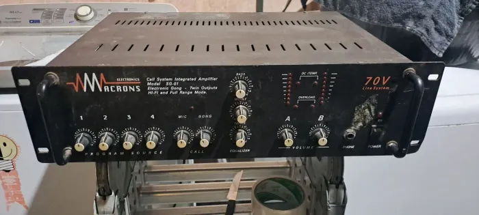 Amplificador macrons modelo SQ 01