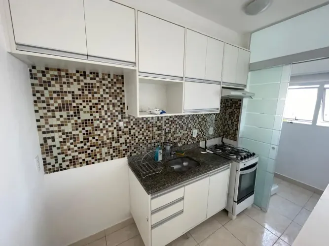 2 DORMITORIOS CONDOMINIO PRAÇA