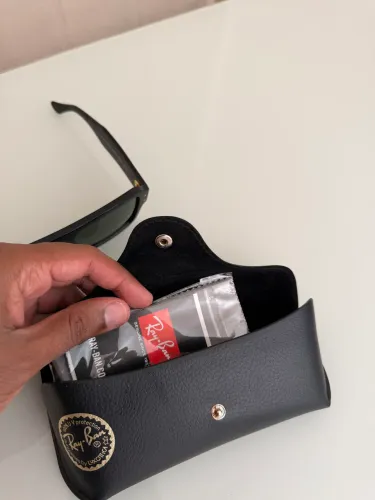 Óculos Ray Ban - originou c/caixa