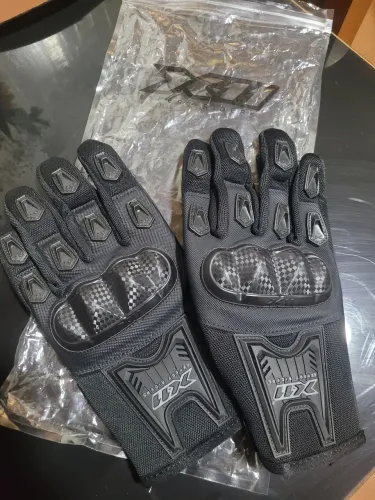 Luvas BLACKOUT 2 ( tenho tamanhos M G e GG