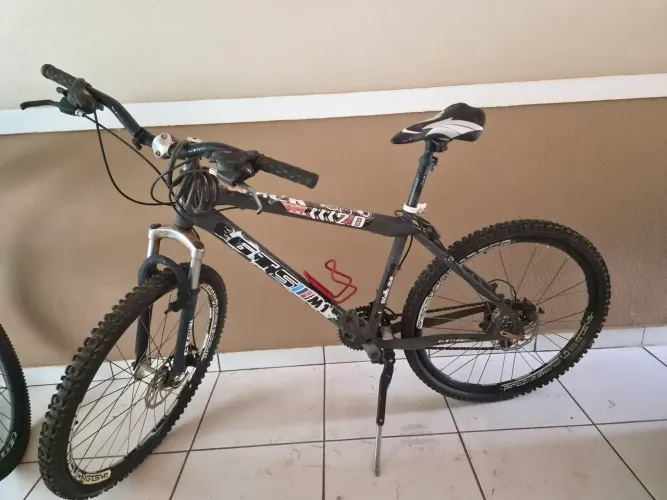 Biclicleta GTS M1 Walk 2.0 - Freio a Disco / Suspensão (Para Revisão)