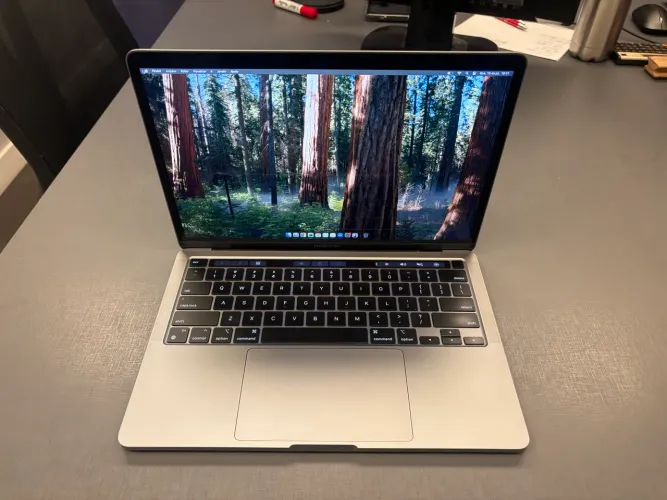 Macbook Pro 2020 13 M1 8gb 256gb SSD C/Caixa