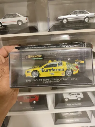 Miniatura Chevrolet Sonic Mac Wilson 2016 1/43 