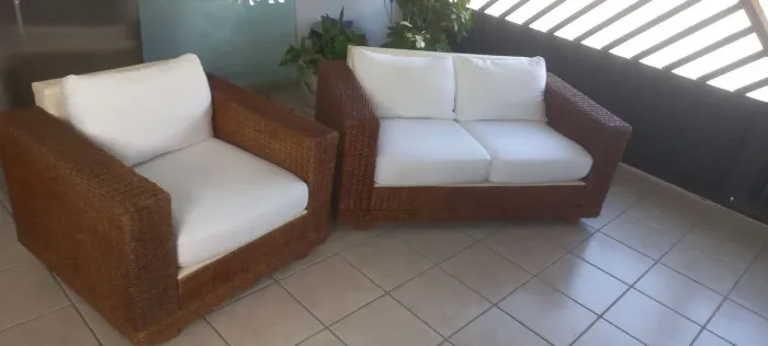 Sofá Artesanal 2 lugares e poltrona