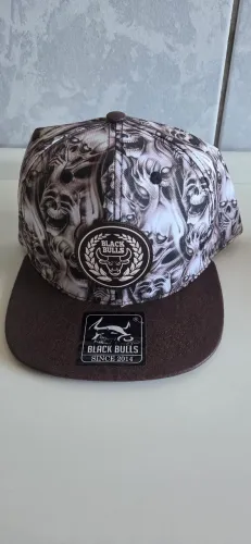 Boné Black Bulls
