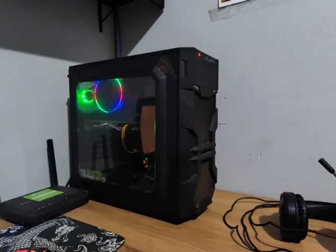 PC Gamer Xeon E5 + RX 580 8GB + 12GB RAM