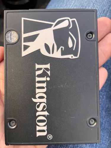 SSD Kingston KC600 - 512 GB