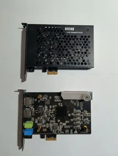 Placa de captura EZCAP 324B