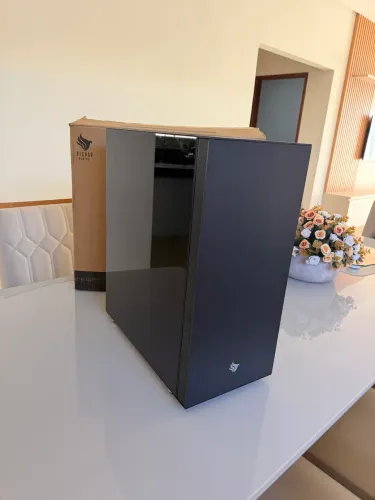 Gabinete Pichau HX 500