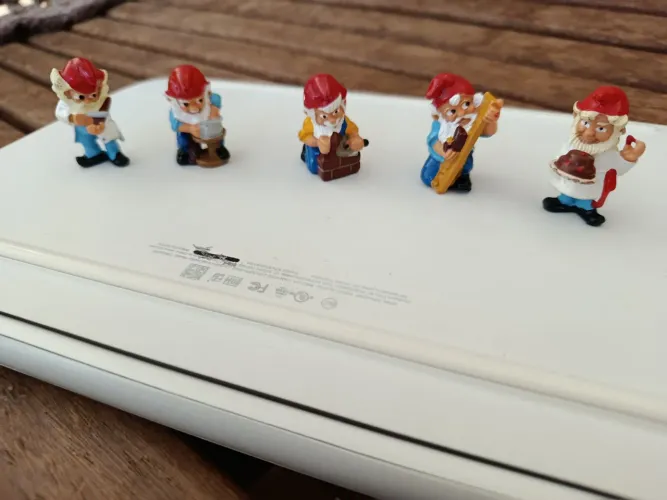 LOTE ANÕES KINDER OVO ANOS 90 