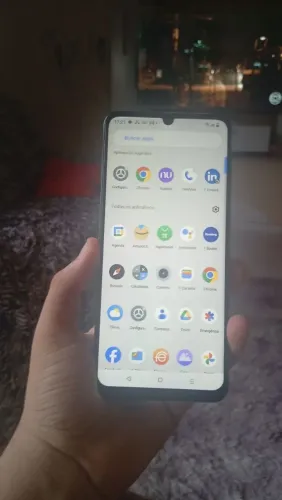 vendo este celular readmi note 50