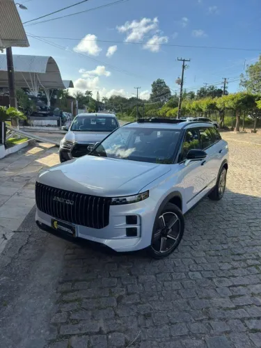 Jaecoo 7 / J7 Luxury 1.5 TB 16V AUT 5P (híbrido) 2026