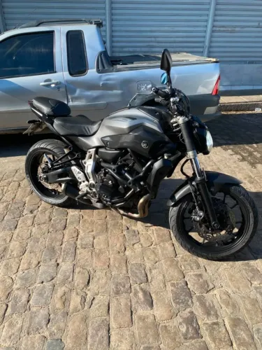 Yamaha MT-07 2016 | 31.000 km | Toda em dia, Impecável