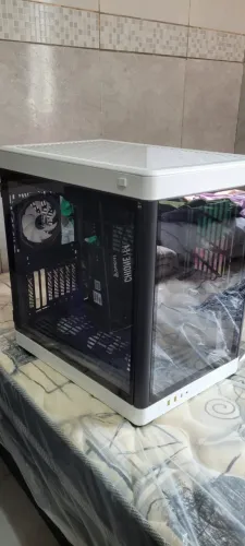 GABINETE GAMER GAMDIAS NESO P1 Preto E Branco